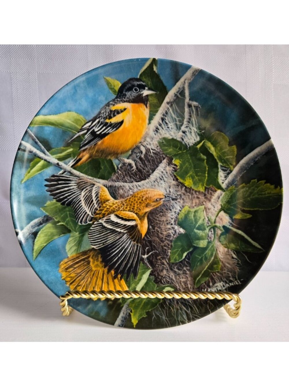 Collector’s Plate Knowles 8.5" Birds Of Your Garden Kevin Daniel, B.Oriole 1985